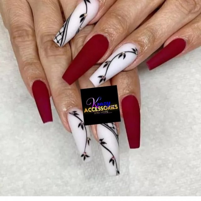 Nails ?