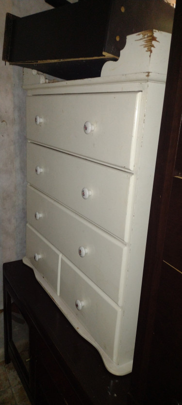 Chest Of 5 Drawers. Solid Wood, White.