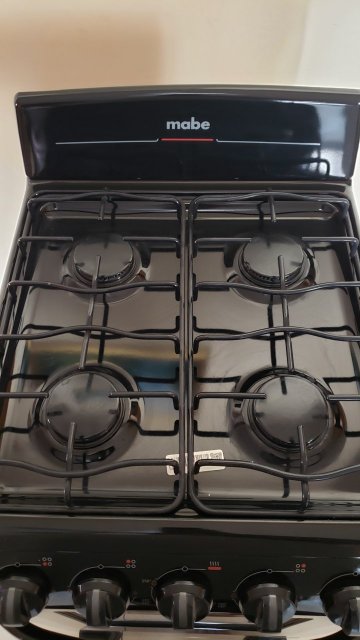Brand New 4 Burner Mabe Gas Stove - 20 Inches