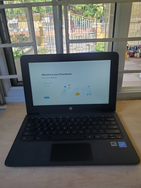 HP 2020 Chromebook