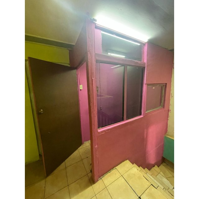 1 Shop Space For Rent