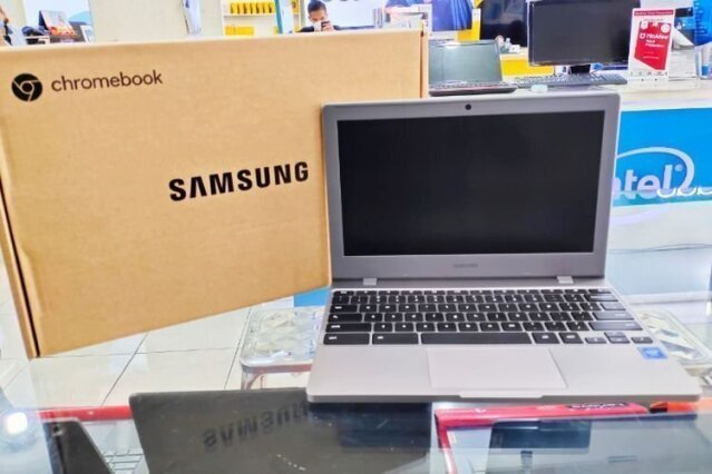Samsung Chromebook 4 Chrome