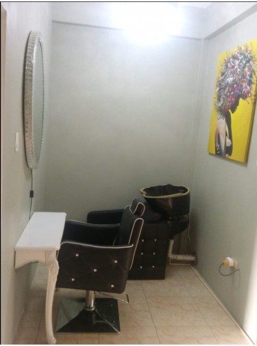Nail Booth And Salon Suite For Rent 