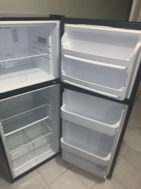 New Mastertech Refrigerator