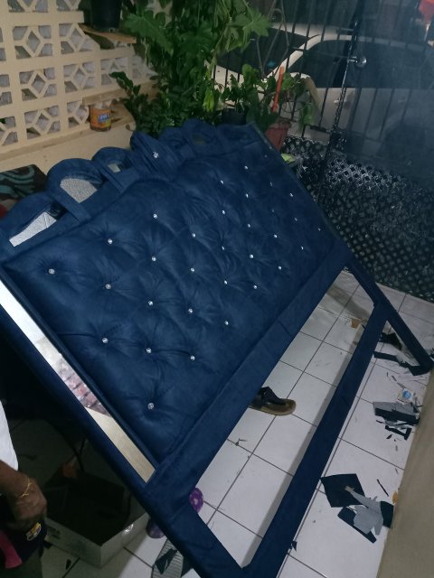 Beds, Headboards, Bedbenches