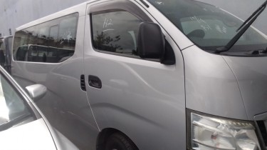 2016 Nissan Caravan (12 Seater)