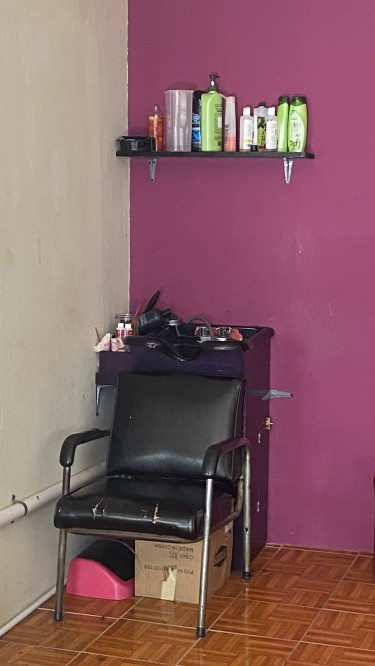 Renting Stations For Hairdressers & Nail Techs