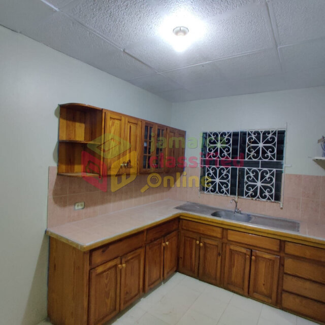 1 Bedroom Part Of House For Rent