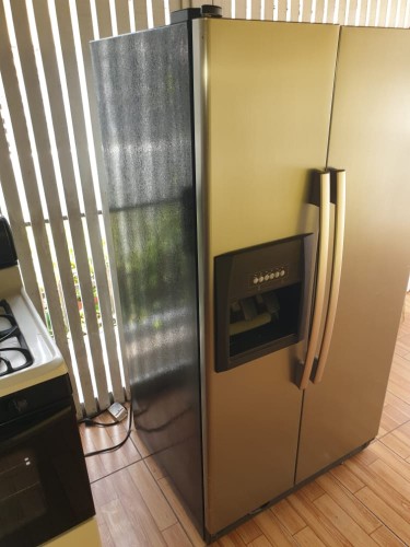 26 Cf Whirlpool Refrigerator 