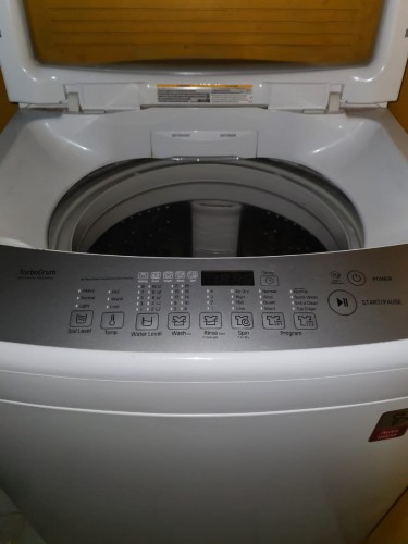 MUST GO!! LG 16kg Washing Machine $70,000