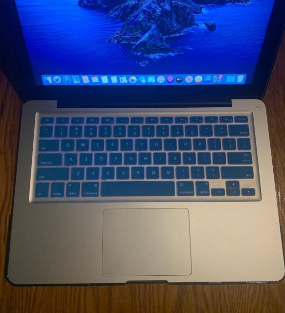 Mint Condition MacBook Pros 2012 Selling