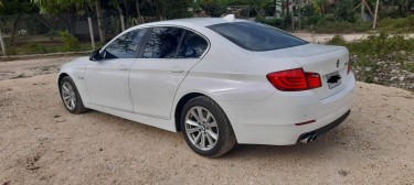 BMW  5 Series