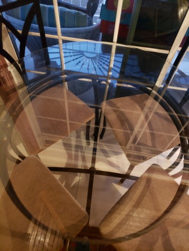 Giveaway  - Beautiful Round Glass Dining Table 
