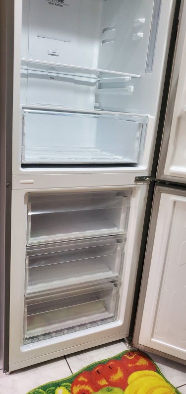 15cu. Ft. Blackpoint French Door Refrigerator