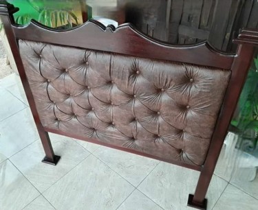 Solid Wood Tufted Queen Size Headboard $50,000