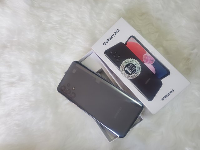 Brand New In Box Samsung Galaxy & Apple IPhones