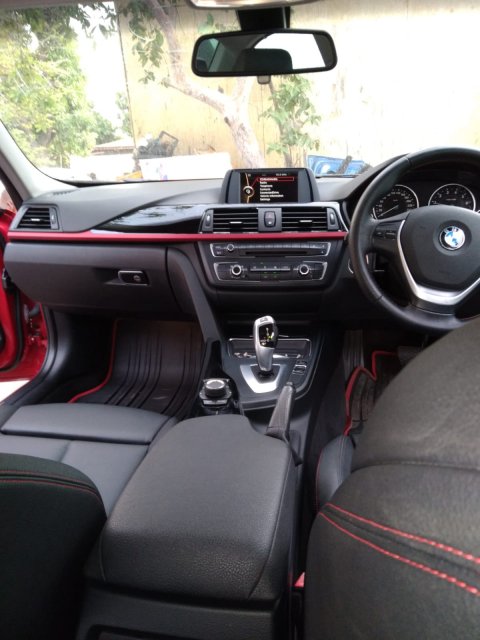 2015 BMW 316i