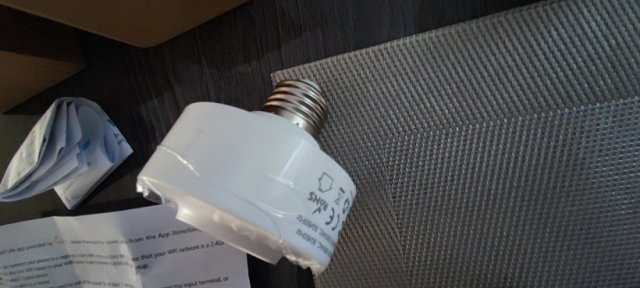 Tuya WiFi Smart Light Bulbs Receptacle