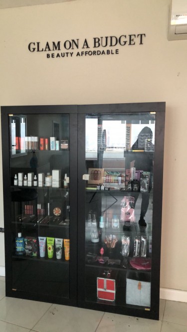 1 Black Showcase Display Came With Glass Door