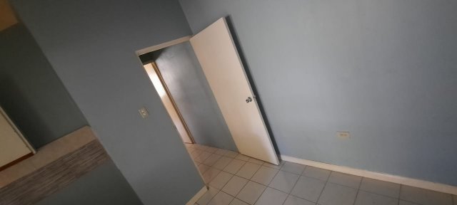 1 Bedroom  House For Rent