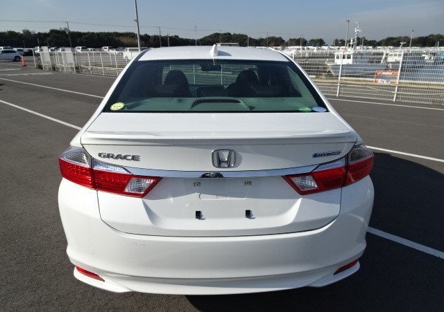 2016 Honda Grace Hybrid