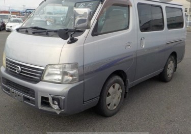 2005 Nissan Caravan 