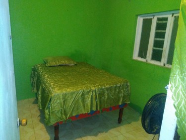 1 Bedroom For Rent Shared Facility For Single Pers