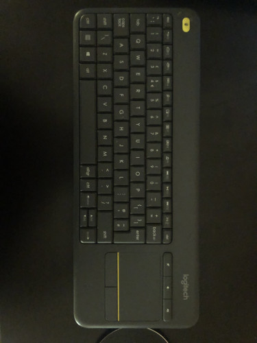Wireless Logitech Keyboard 