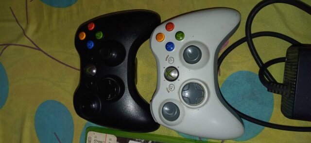 Xbox 360 Game. With Controls And Cds