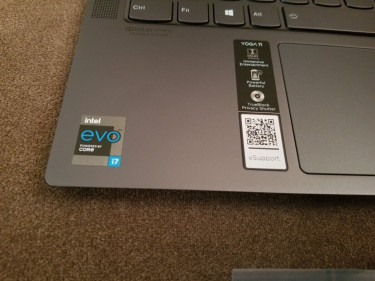 Lenono Yoga 7i (2 In 1 Laptop 2022 Spec)