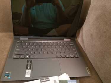 Lenono Yoga 7i (2 In 1 Laptop 2022 Spec)
