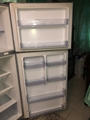 Figidaire Refrigerator 