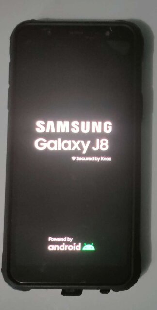 Samsung Galaxy J8