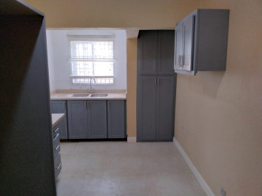 Self Contained 1 Bedroom Flat For Rent