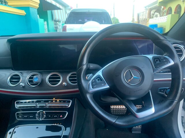 2016 Mercedes Benz