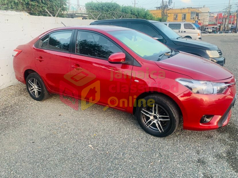 Toyota Yaris 2017