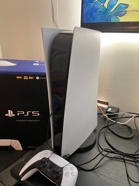 Sony PlayStation 5 With 2games 2 Controllers