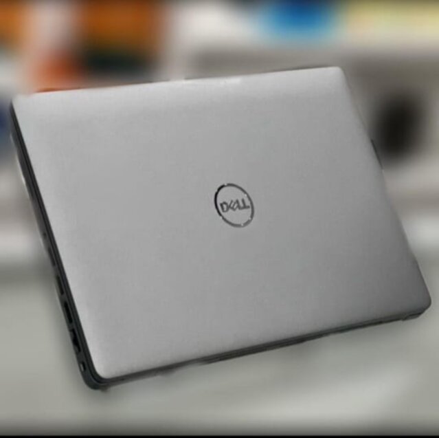 Dell Latitude 5520 Professional Laptop