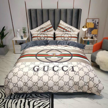 Gucci Fashion Brands 3 Bedding Set