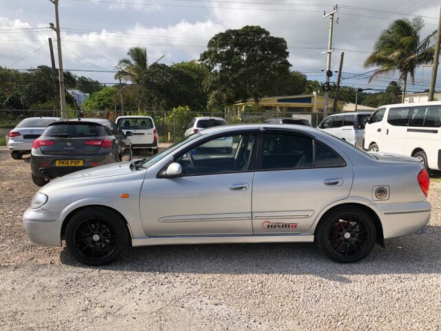 2005 NISSAN SUNNY