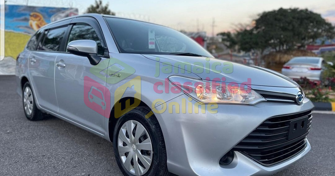 For Sale: 2016 Toyota Fielder - Hybrid - Montego Bay