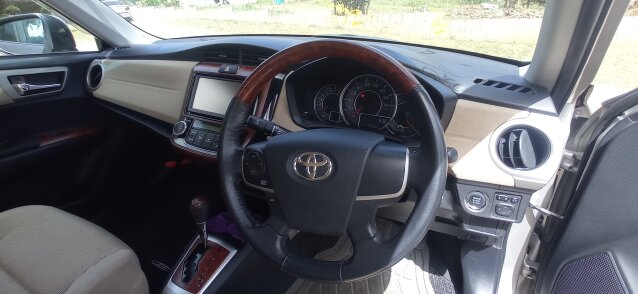 2014 Toyota Axio Luxel, 2WD