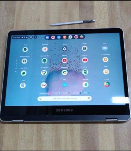 Samsung Galaxy Chrome Book Touch Screen
