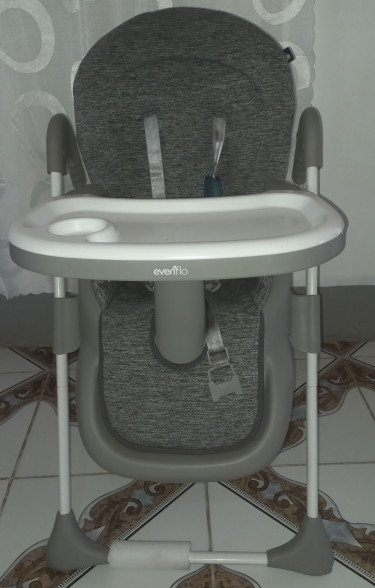 Evenflo Baby Eat And Grow Adjustable High Chair 