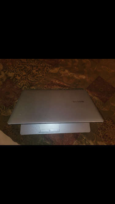 Samsung 300E Laptop For Sale