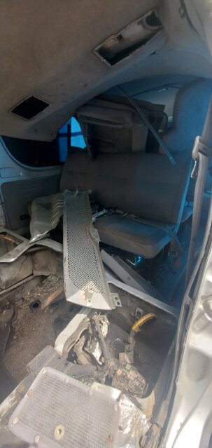 2008 Toyota Hiace (crash)