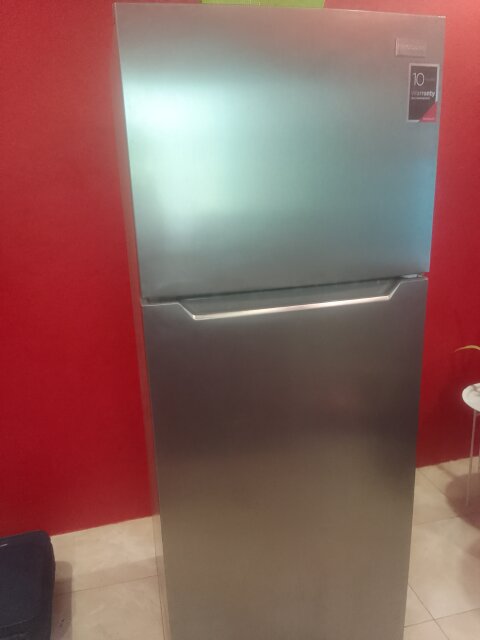 20cu.ft. Stainless Steel Fridge For Sale.