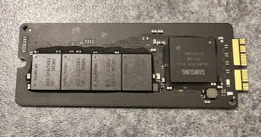 2015 MacBook Pro Apple Original 1TB SSD Hard Drive