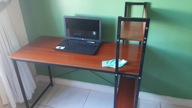 Office Desk/ Computer Desk