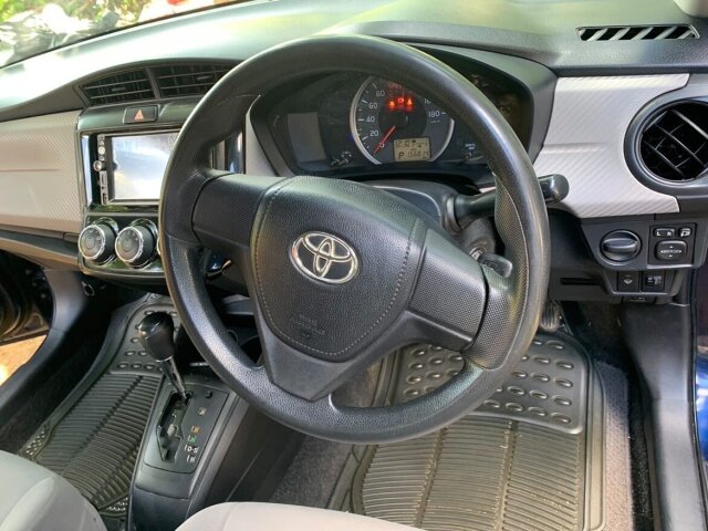 2013 Toyota Axio